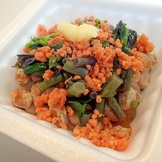 紅菜苔と鮭フレークの生姜香る納豆♬